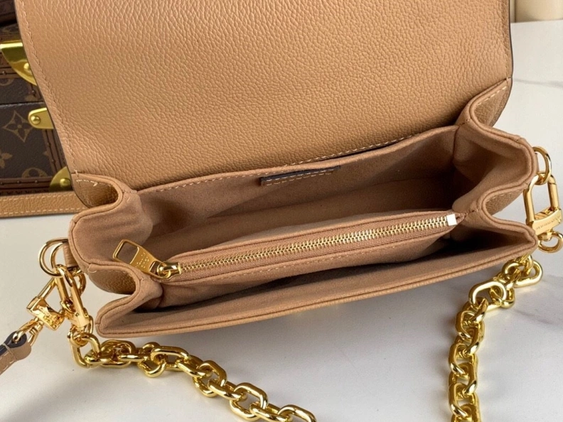 LX Satchel Bags Functional 3126
