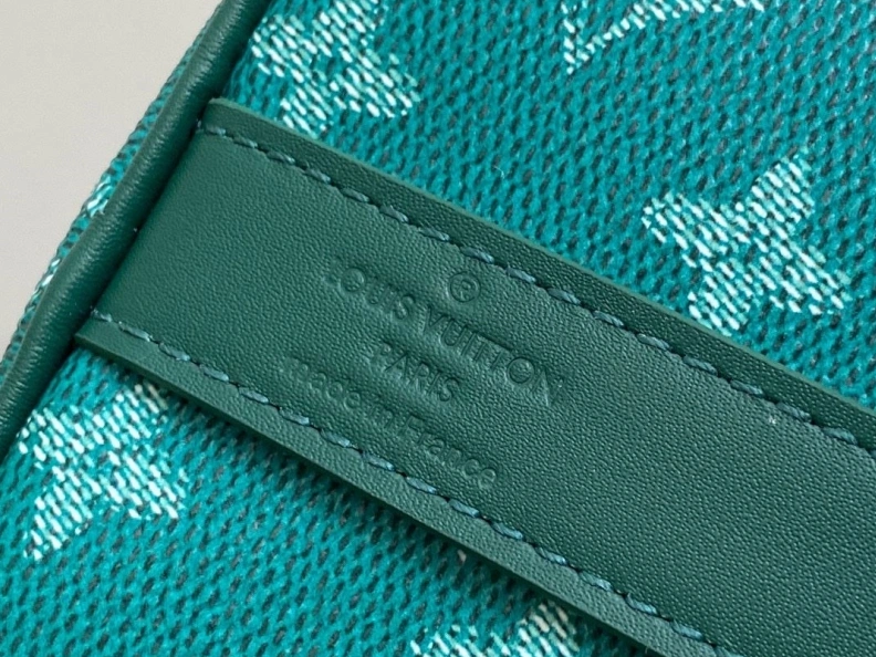 Elegant LX Travel Bags 3044