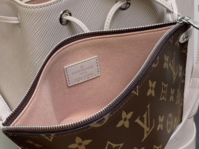 WellDesigned LX Bucket Bags 3265