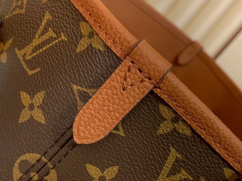 Resilient LX Shopping Bags 3100