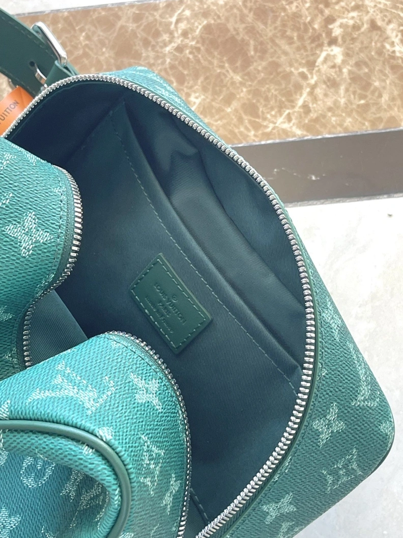 LX Cosmetic Bags Durable 3229
