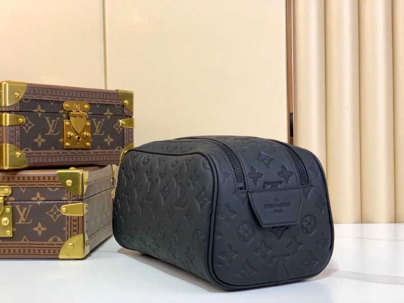 Reliable LX Cosmetic Bags 3187