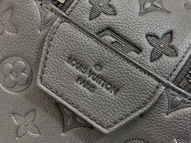 Reliable LX Cosmetic Bags 3187