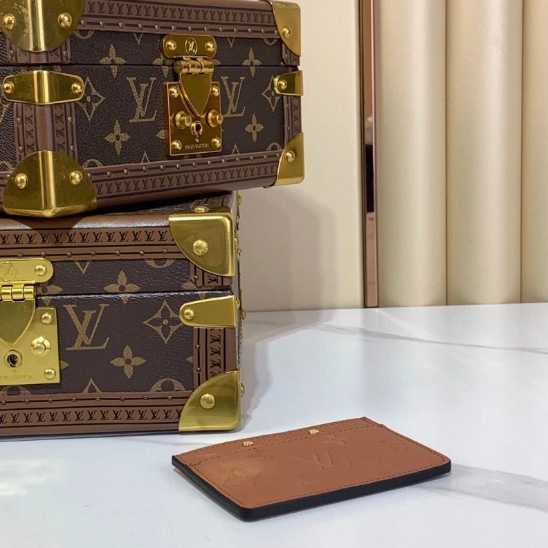 EyeCatching LX Wallets 2982