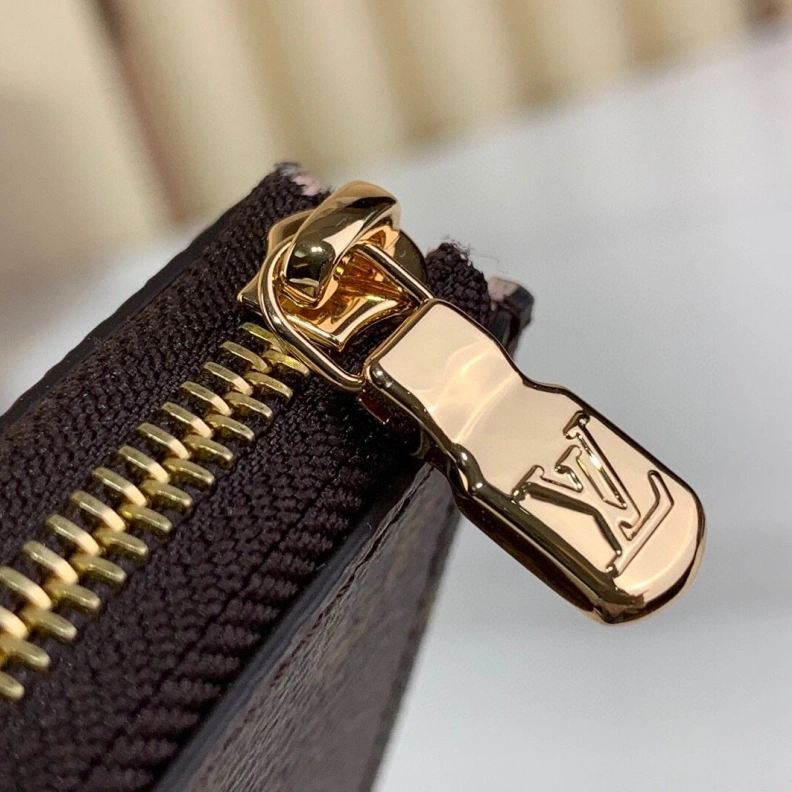 Bold LX Wallets 2977