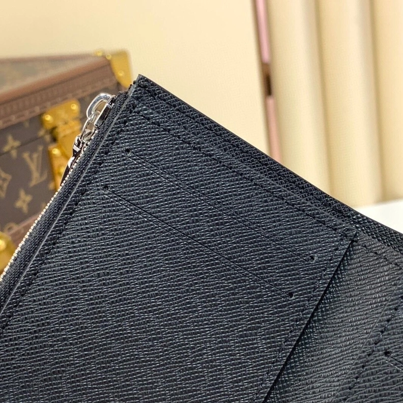 Breathable LX Wallets 2986