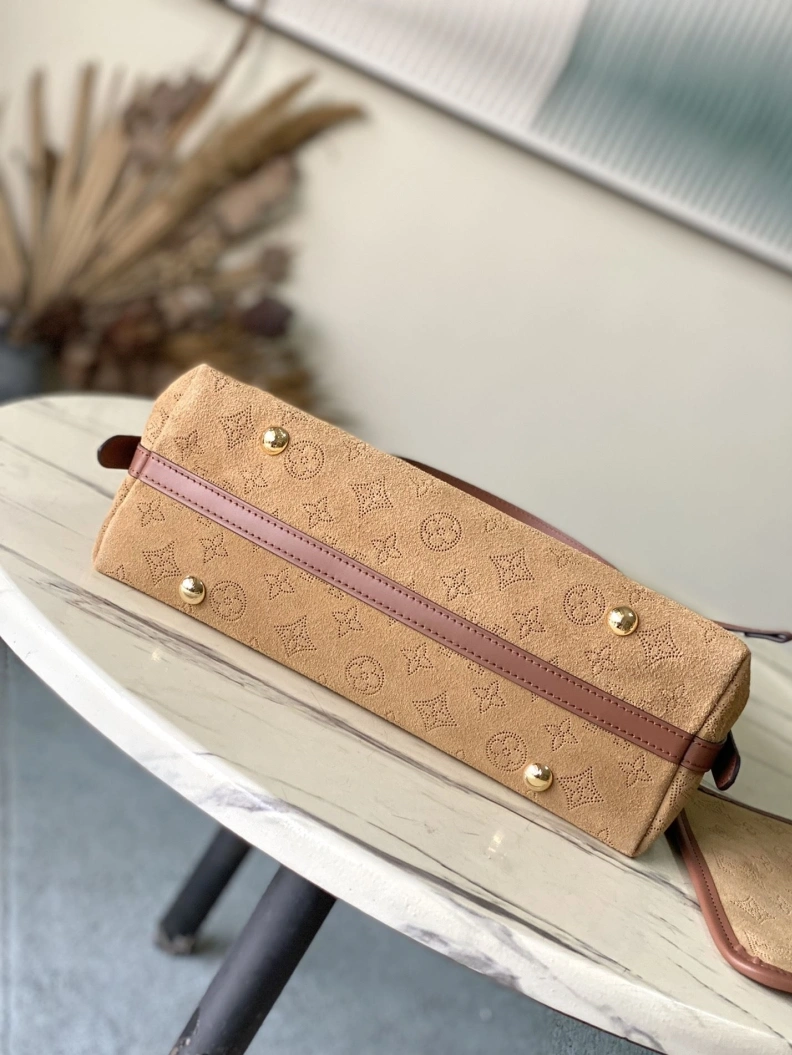LX Top Handle Bags Vibrant 3046