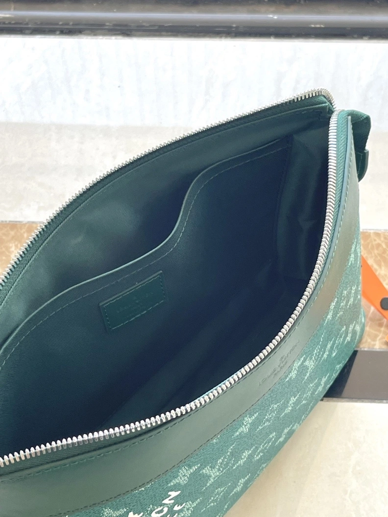 Comfortable LX Clutch Bags 3215