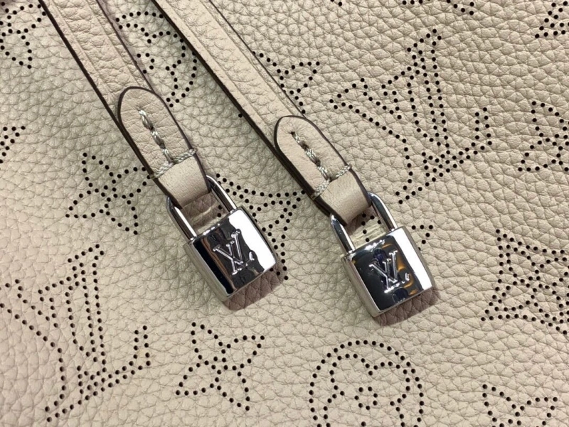 Comfortable LX Top Handle Bags 2286