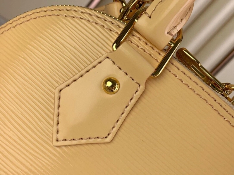 Reliable LX Top Handle Bags 2275