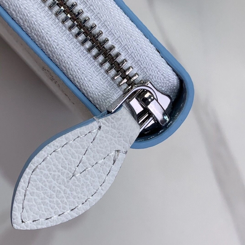 Breathable LX Wallets 2203