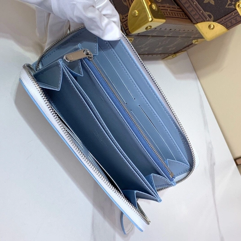 Breathable LX Wallets 2203