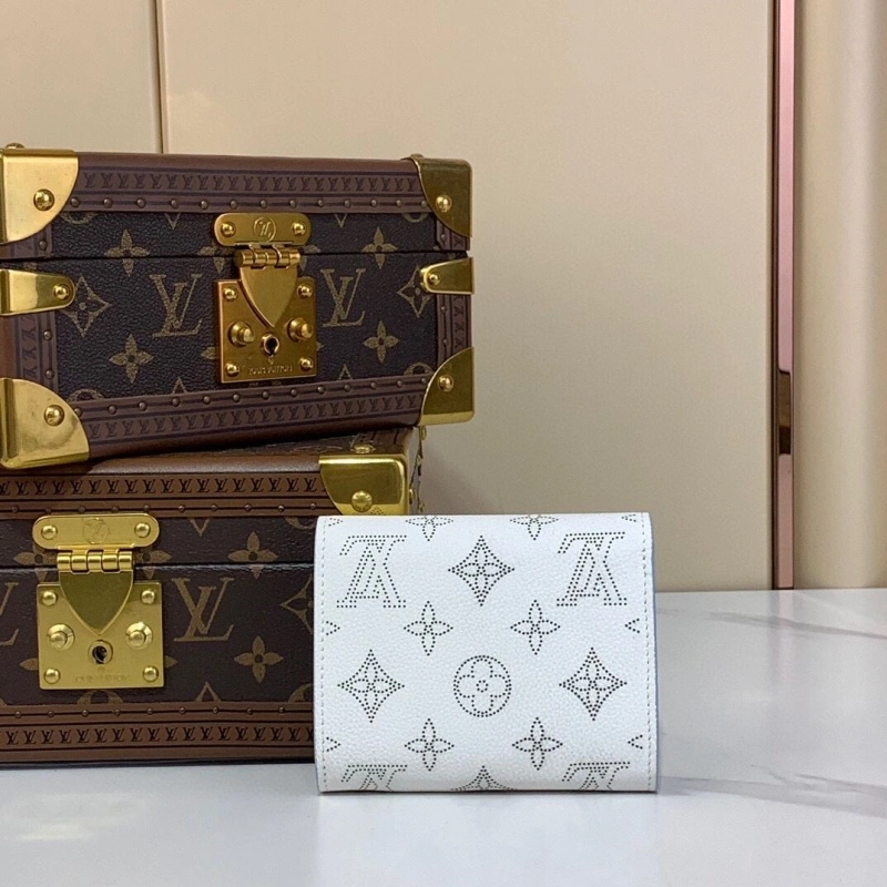 Bold LX Wallets 2202
