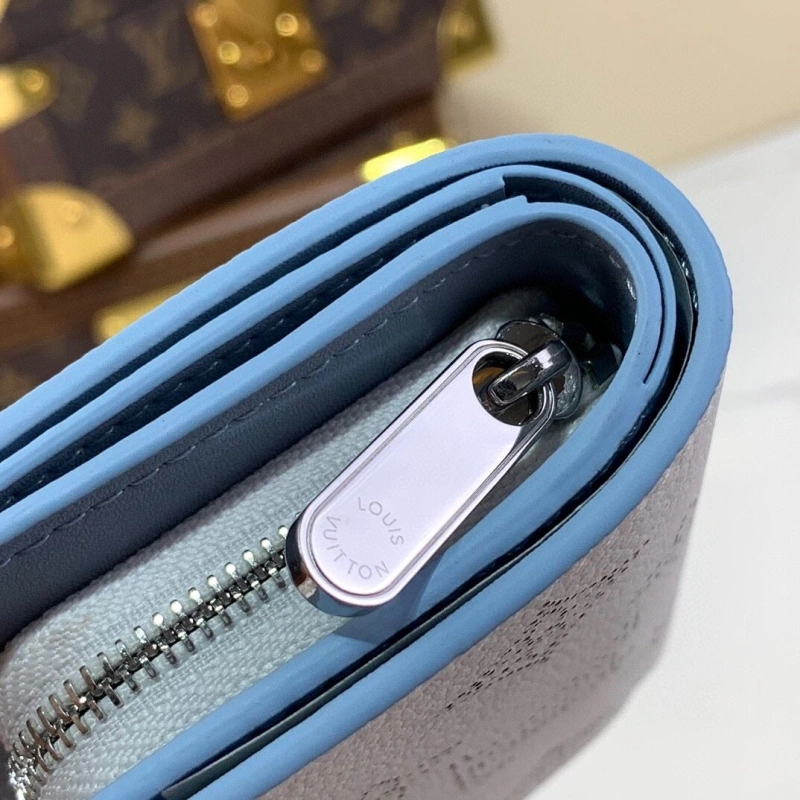 Unique LX Wallets 2206