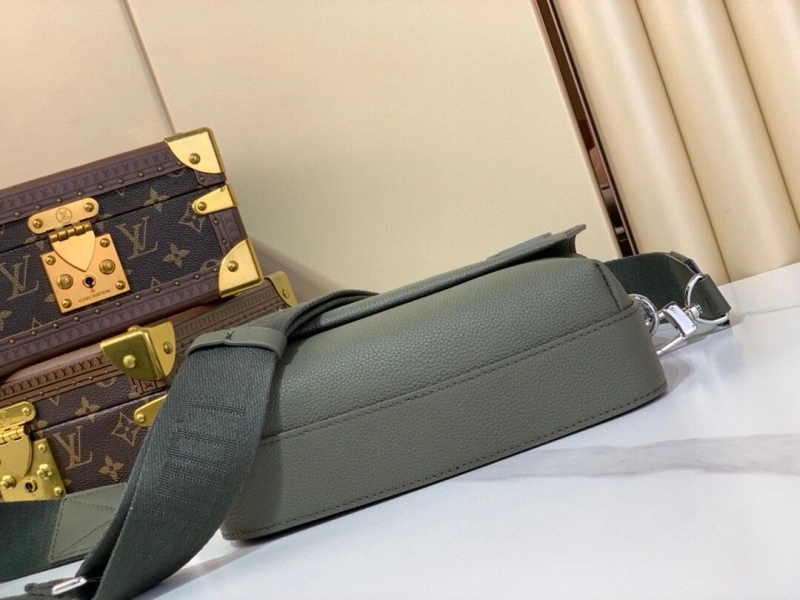 Fashionable LX Satchel Bags 2354