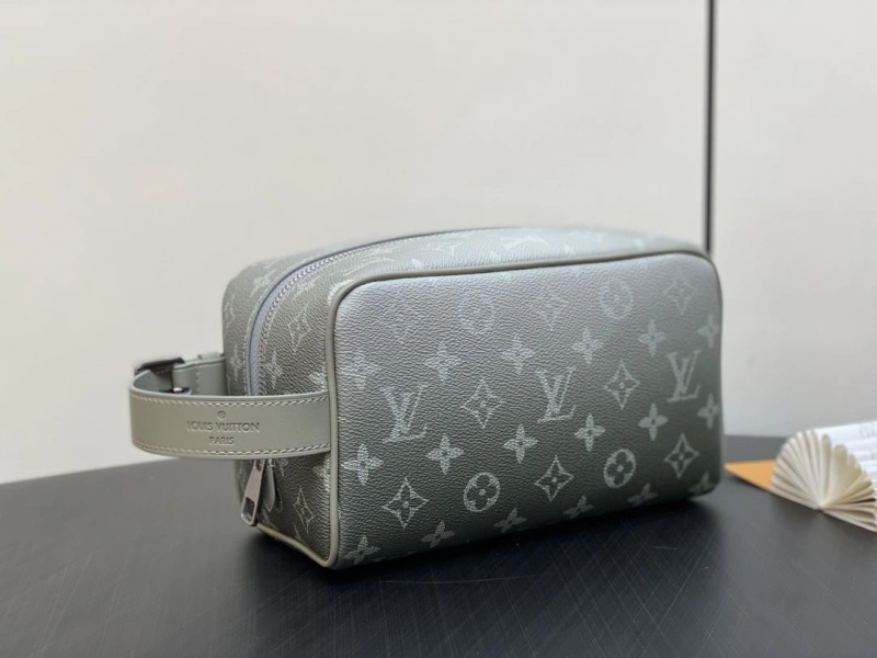 LX Cosmetic Bags Stylish 2428