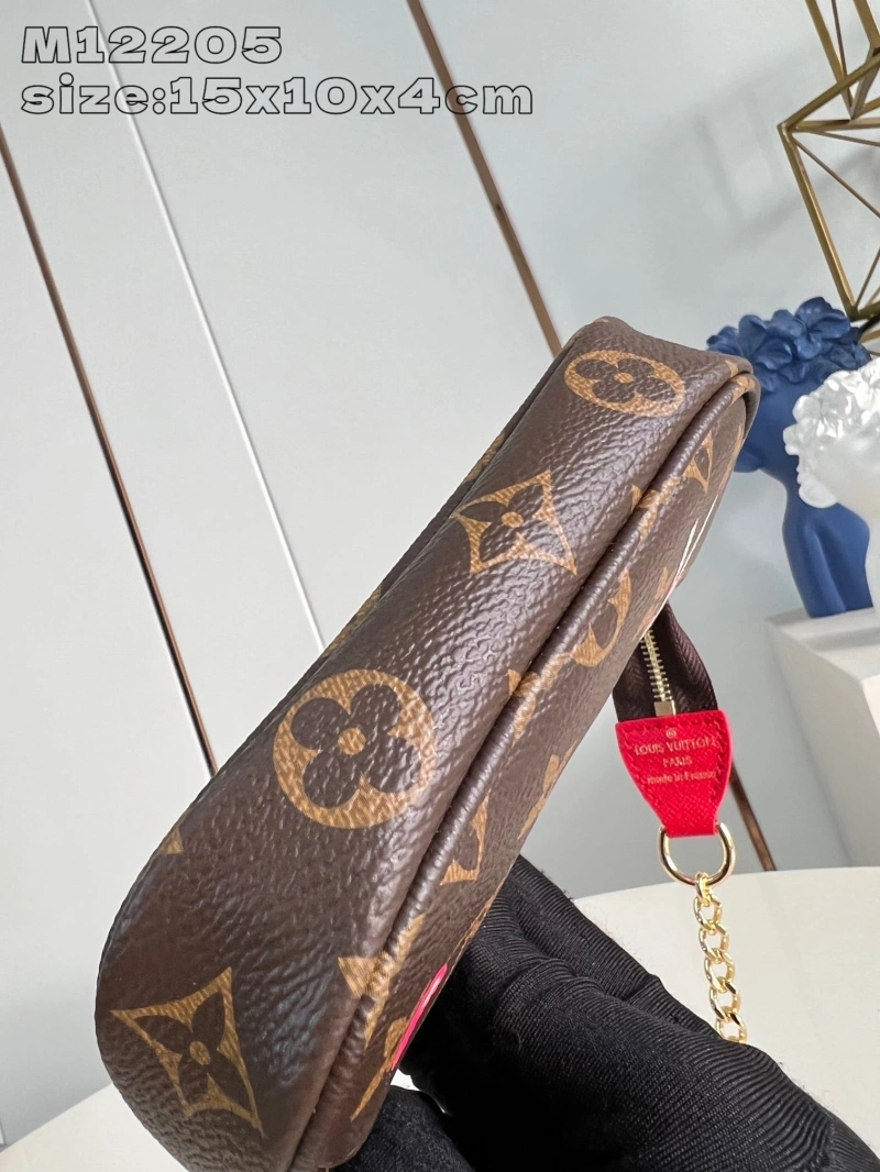 Trendsetting LX Clutch Bags 2424