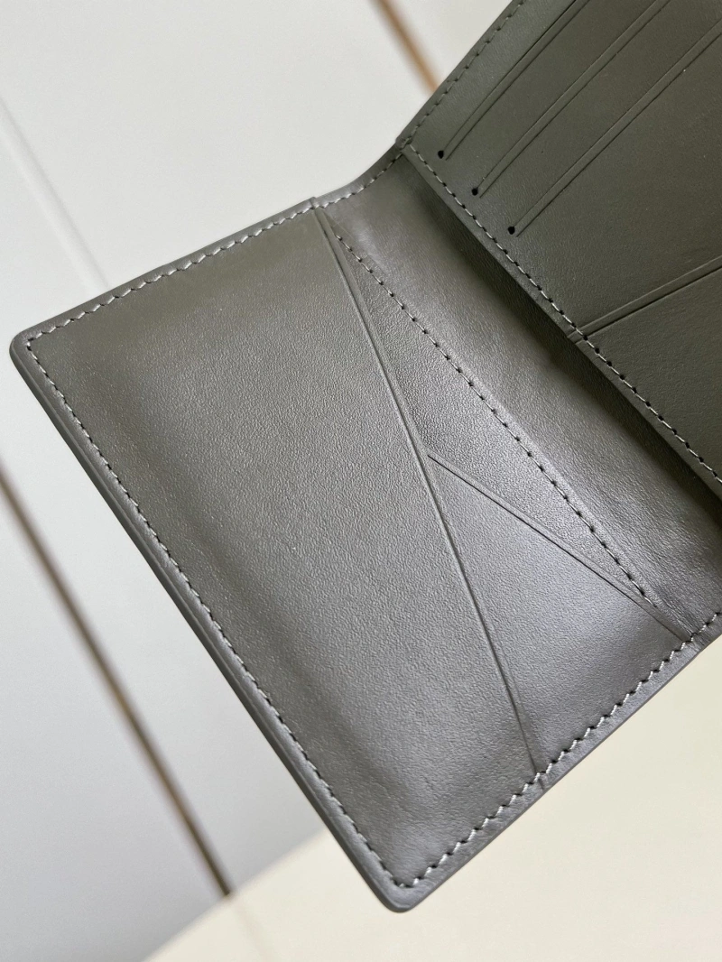LX Wallets NewStyle 2220