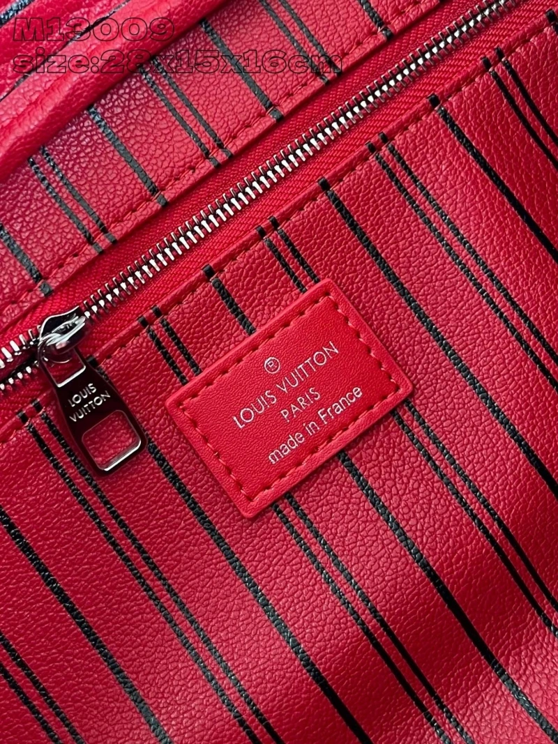Versatile LX Cosmetic Bags 2399