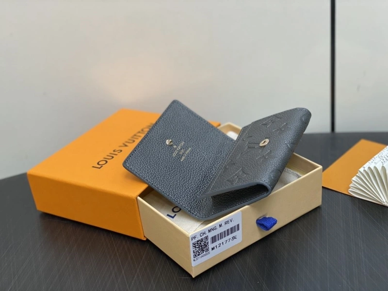 Breathable LX Wallets 2144