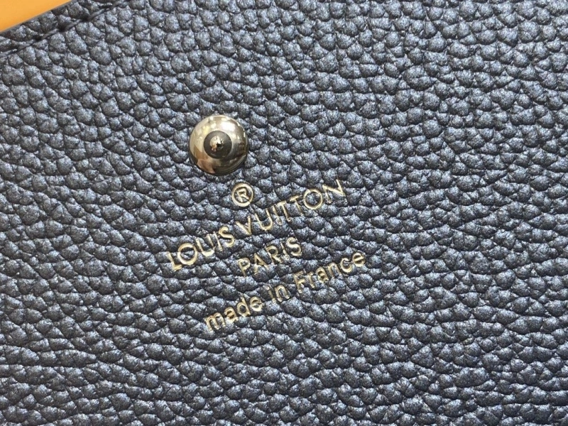 Breathable LX Wallets 2144
