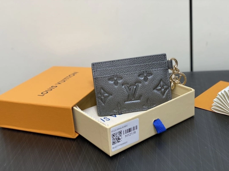 Comfortable LX Wallets 2131