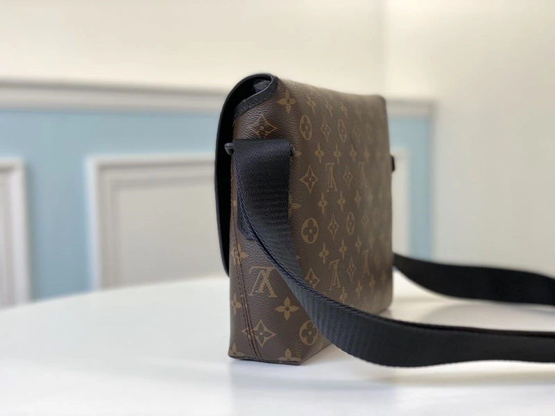 LX Satchel Bags Breathable 2335
