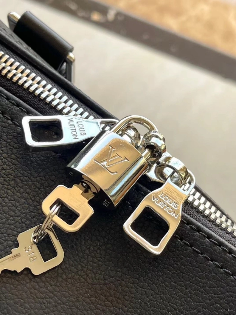 LX Travel Bags Bold 1389