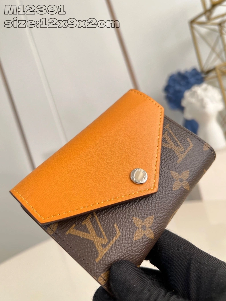 LX Wallets Lightweight 1456