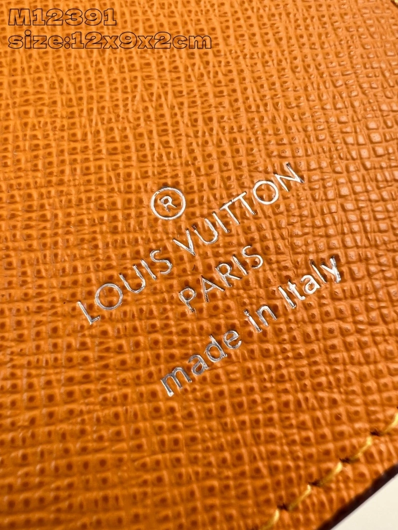 LX Wallets Lightweight 1456