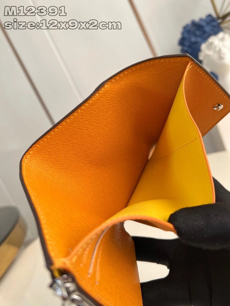 LX Wallets Lightweight 1456