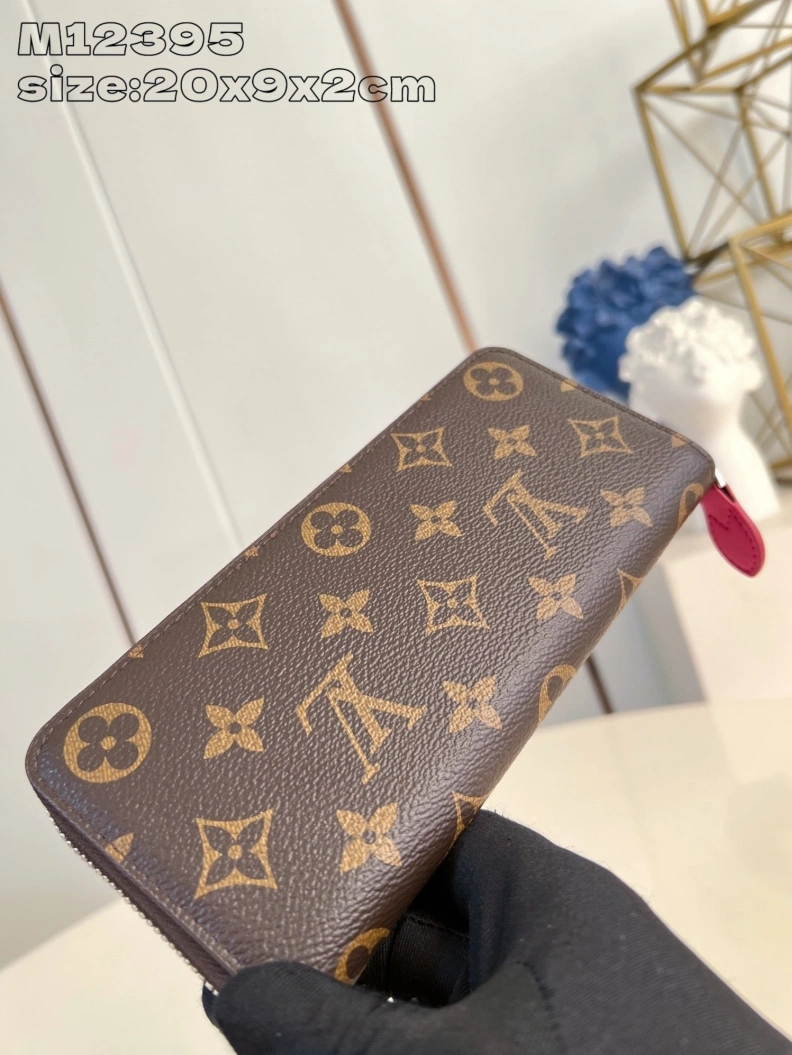 Minimalist LX Wallets 1377