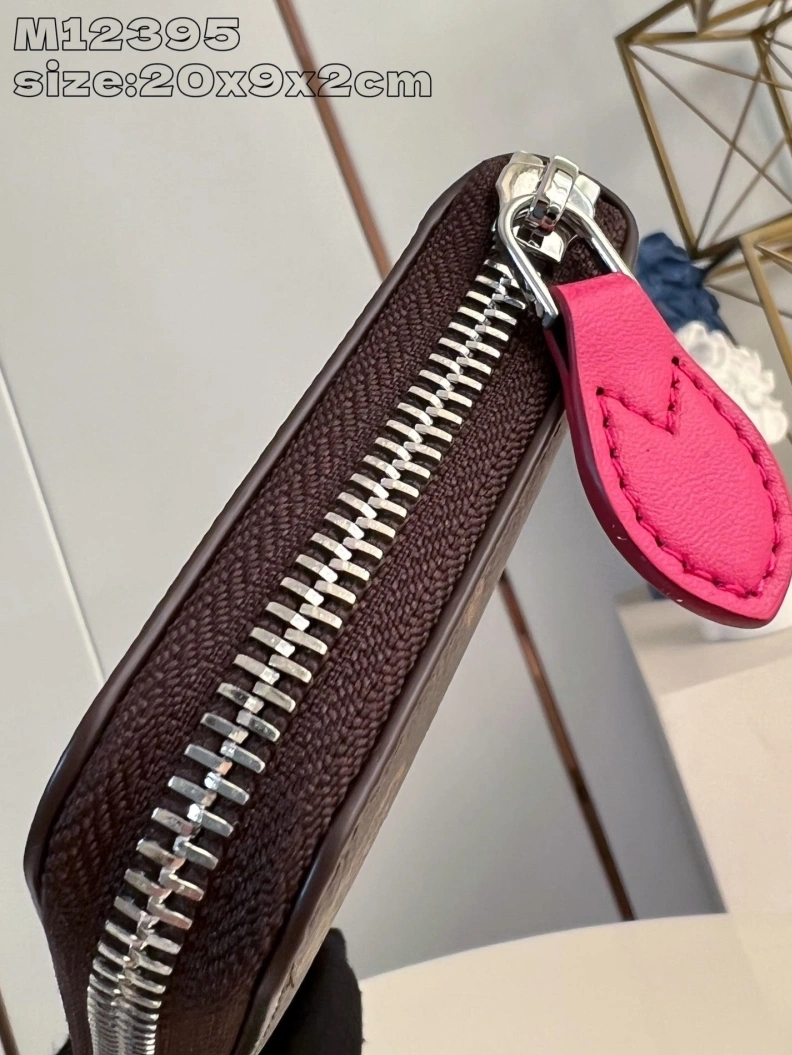 Minimalist LX Wallets 1377