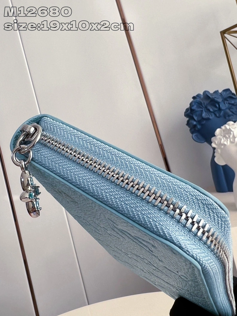 Bold LX Wallets 1366