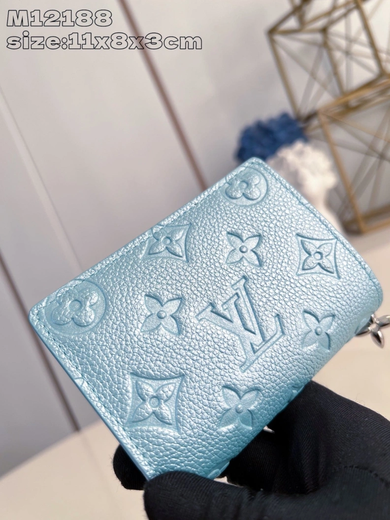 Sophisticated LX Wallets 1356