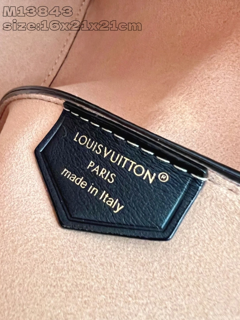 Minimalist LX Bucket Bags 1547