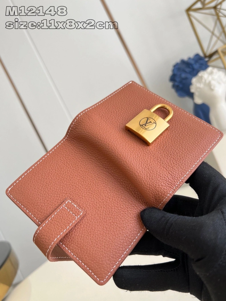 Lightweight LX Wallets 1357