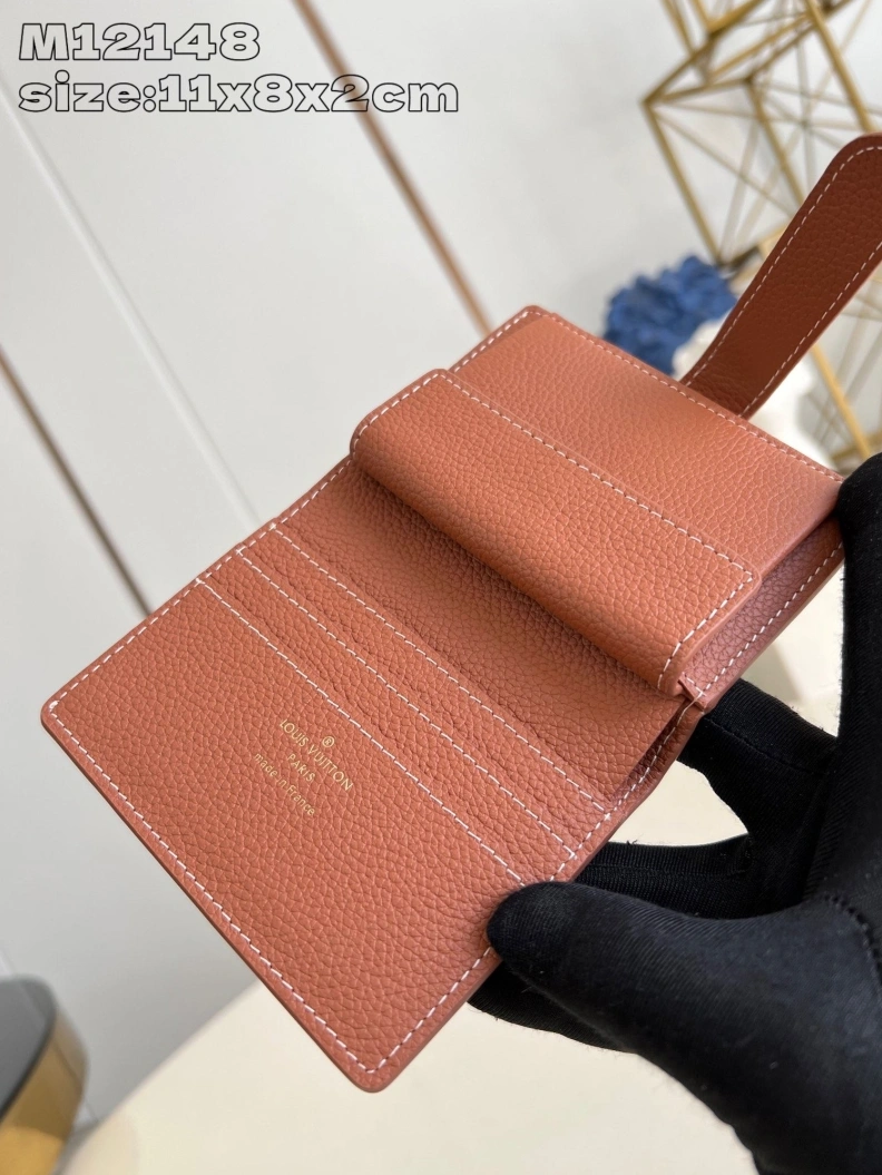 Lightweight LX Wallets 1357