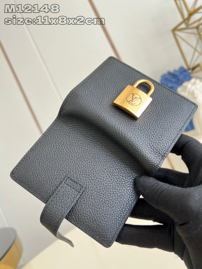 LX Wallets Functional 1347