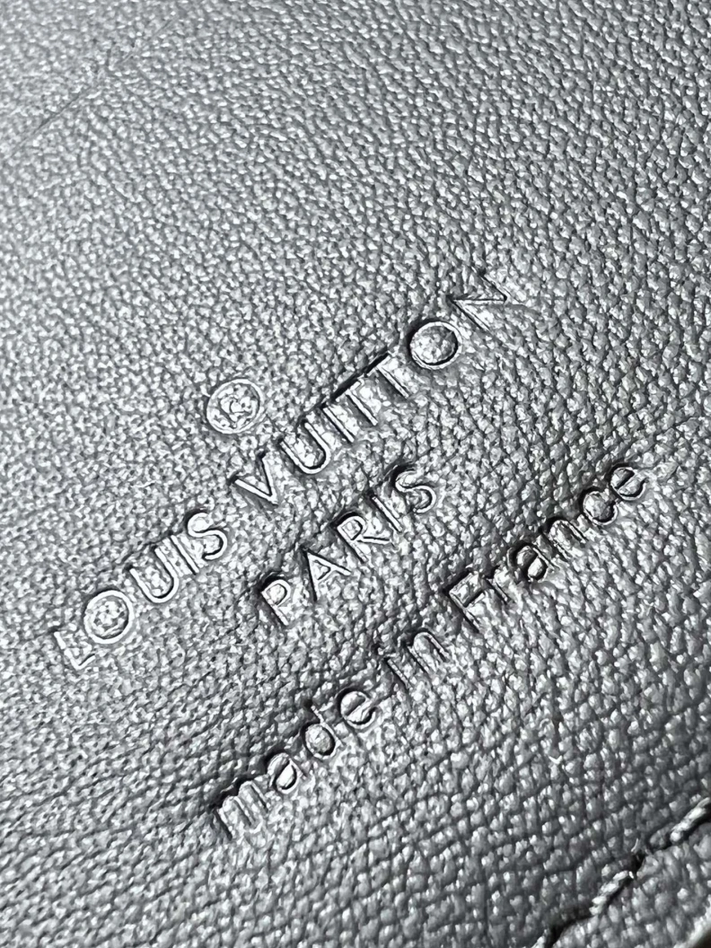 LX Wallets Bright 1350