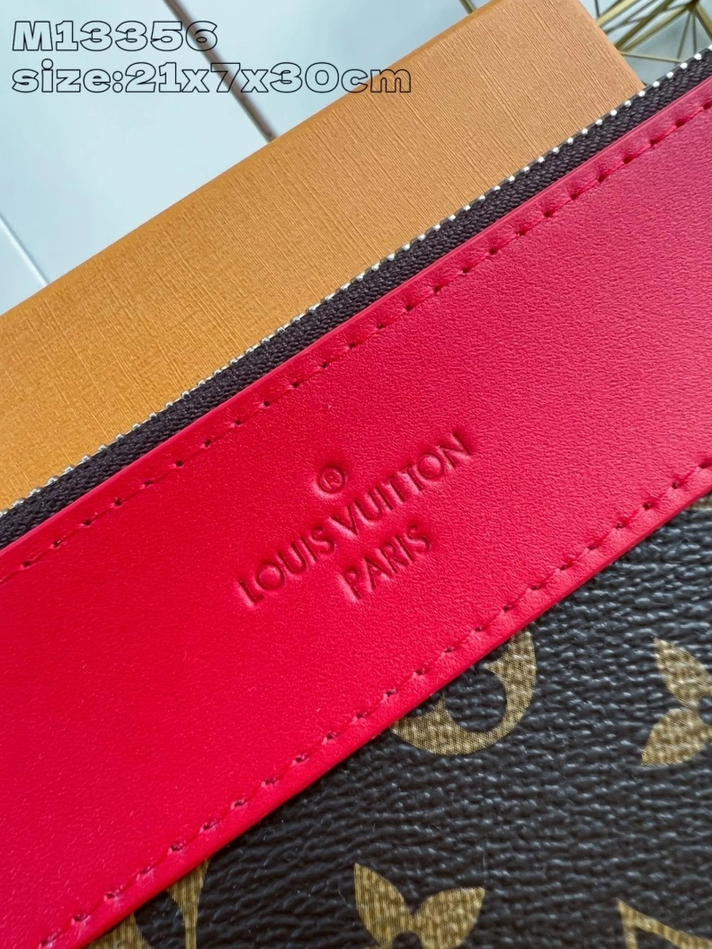 LX Clutch Bags Efficient 1490
