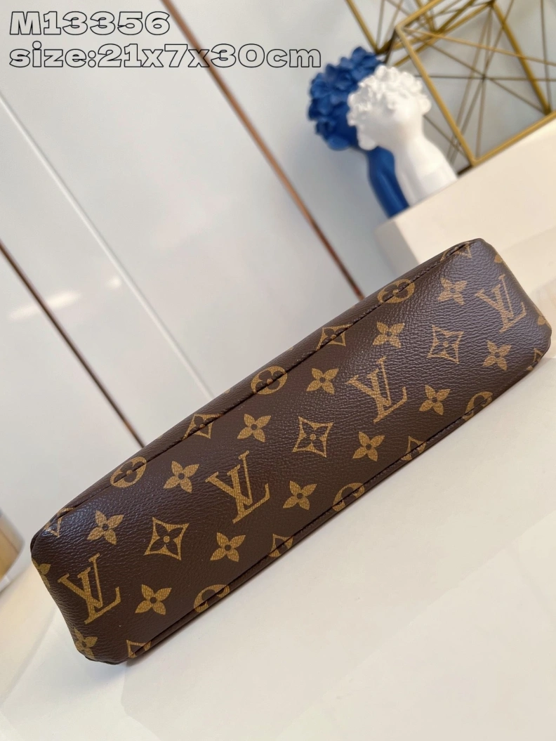 LX Clutch Bags Efficient 1490