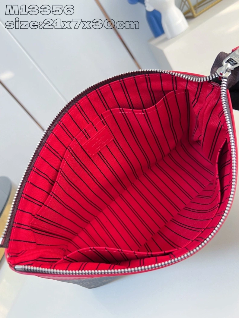LX Clutch Bags Efficient 1490