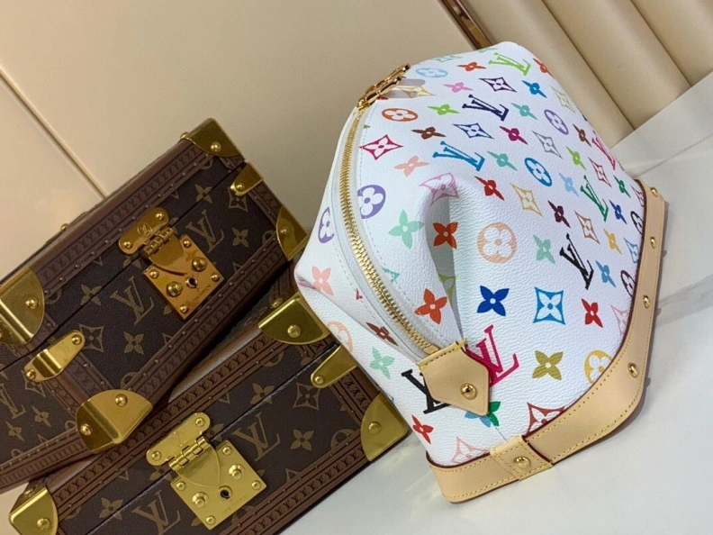 LX Clutch Bags SportInspired 1438