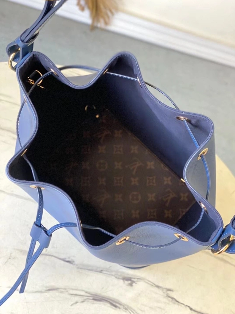 WellDesigned LX Bucket Bags 1517