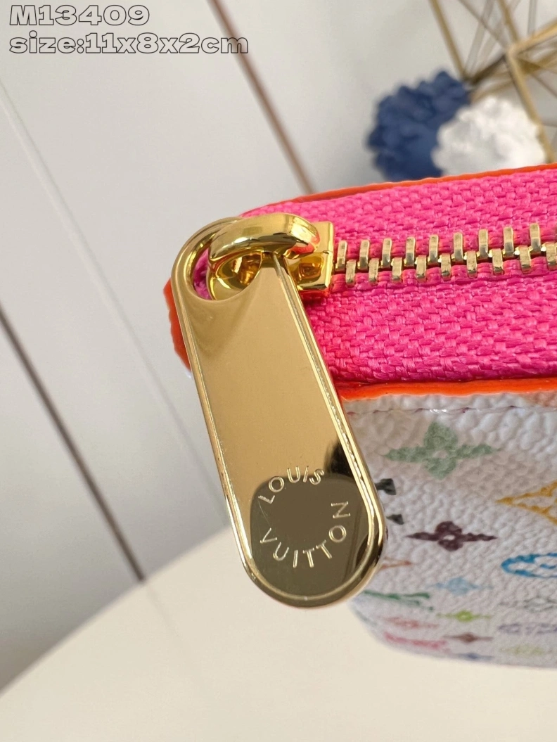 Trendsetting LX Wallets 1339