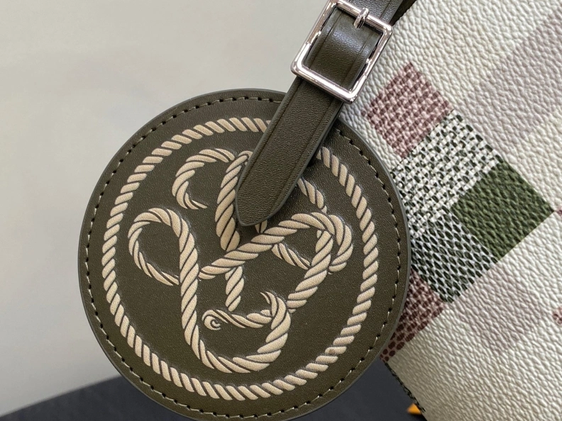 Minimalist LX Cosmetic Bags 1436