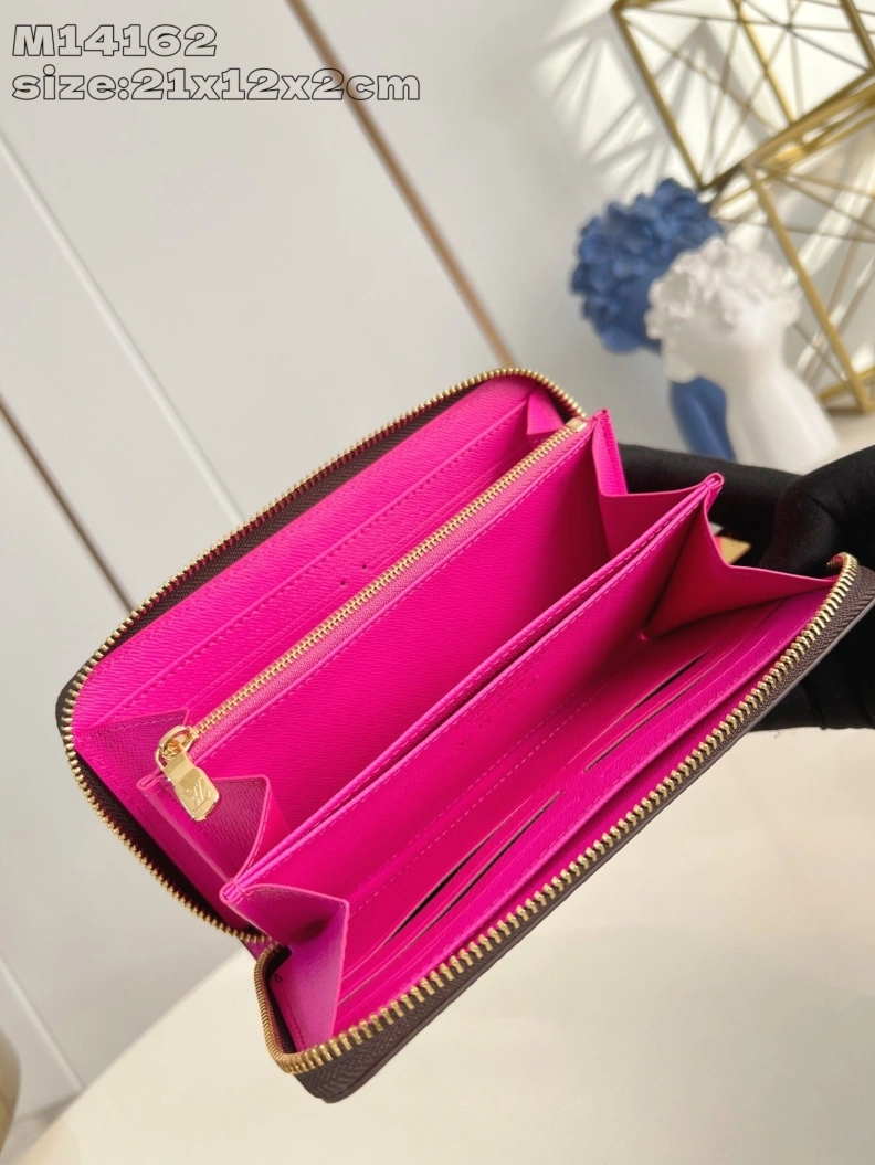 Modern LX Wallets 1331