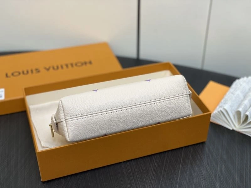 Classic LX Clutch Bags 6014