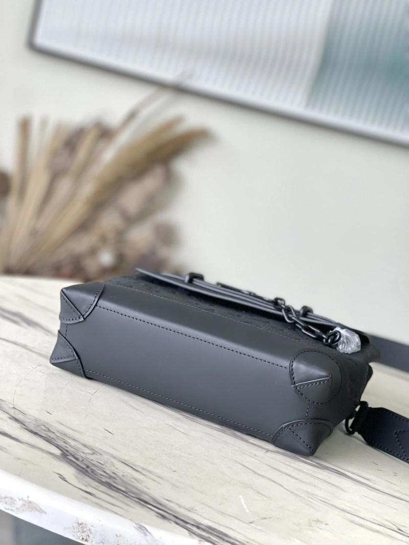 Efficient LX Top Handle Bags 5837